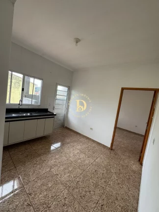 Imagem Casa - Jd. República - 2 Dormitórios - 1 vaga de garagem - 78m²