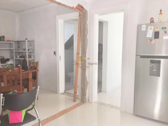 Imagem Casa em Condomínio para Venda em Teresópolis / RJ no bairro Agriões