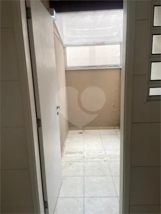 Imagem Casa à venda ou para alugar com 2 quartos no condomínio San Francisco Village, São Paulo - SP