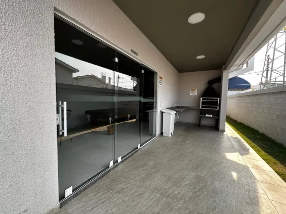 Imagem Sobrado com 2 dormitórios à venda, 57 m² por R$ 395.000,00 - Vila Colorado - Suzano/SP
