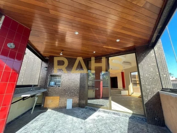 Imagem Apartamento com área privativa de 205,840 m², localizado no bairro Bucarein, possuindo 2 vagas de ...