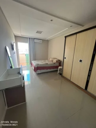 Imagem Casa à Venda em Rua Pública no Bairro 18 do Forte - Confira os Detalhes!