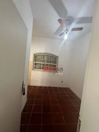 Imagem Casa com 4 dormitórios à venda, 102 m² por R$ 980.000,00 - Braga - Cabo Frio/RJ