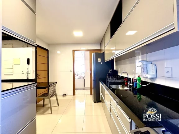Imagem PRAIA DA COSTA - Apartamento de 4 quartos sendo 3 suítes (1 reversível) vendido de Porteira Fechada