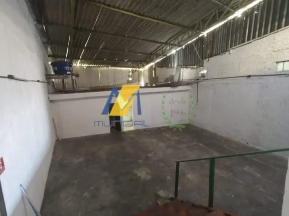 Imagem Salão comercial amplo, funcional e preparado para operações exigentes