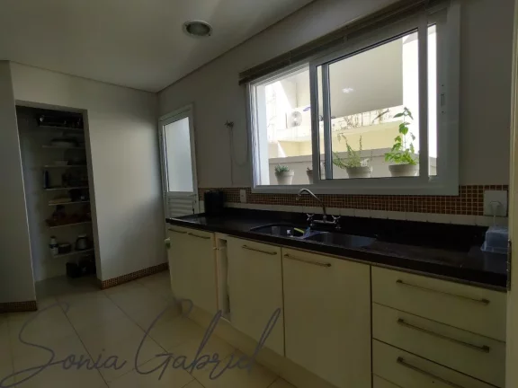 Imagem Imponente Casa em Condomínio à Venda em Vinhedo-SP 3 Quartos, 3 Suítes, 3 Salas, 5 Banheiros, 5 Vagas, 450m² Imagem Imponente Casa em Condomínio à Venda em Vinhedo-SP 3 Quartos, 3 Suítes, 3 Salas, 5 Banheiros, 5 Vagas, 450m²