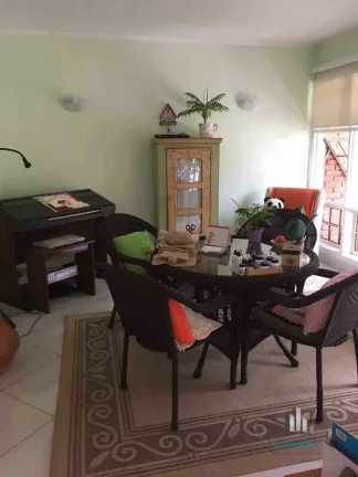 Imagem Alphaville 8 Casa de 380m² com 4 Dorms sendo 1 Suíte e 4 Vagas de Garagem