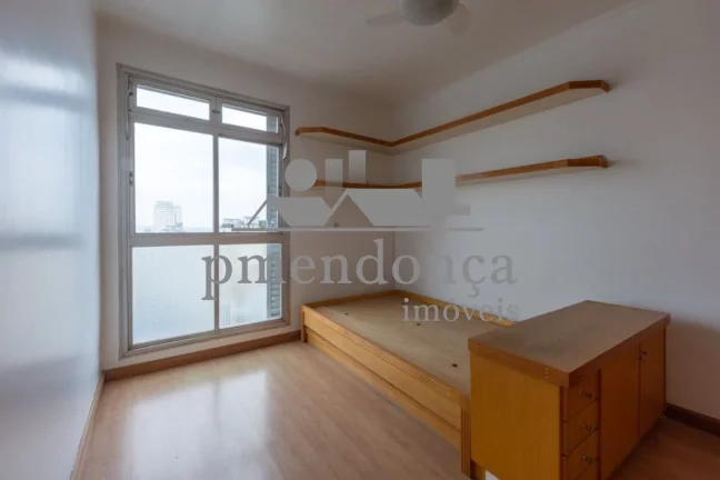 Imagem Higienopolis , apartamento, vista espetacular, com 3 quartos (1 suI­te ) e 2 vagas, 160 m²