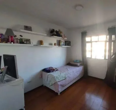 Imagem Sobrado para Venda em São José dos Pinhais, Aristocrata, 3 dormitórios, 1 suíte, 2 banheiros, 2 vagas