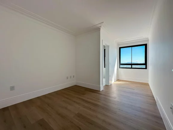 Imagem Cobertura com 5 dormitórios à venda sendo 4 suítes, 460.56 m² por - R$ 12.500.000,00 - Castelo Branco - Itapema/SC