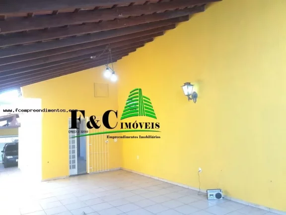 Imagem Casa para Venda em Limeira, Jardim Glória, 3 dormitórios, 1 suíte, 2 banheiros, 2 vagas