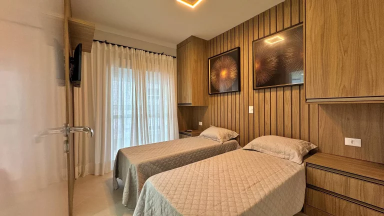 Imagem Apartamento com 3 dormitórios à venda, 102 m - Riviera Módulo 2