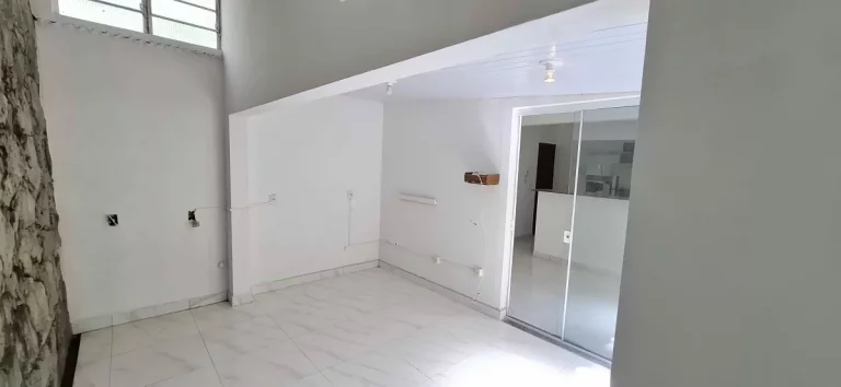 Imagem Apartamento 1 Dormitório, 42 m2, Sem Garagem, Aceita Pets, 600m da UFSC e próximo da ELASE. Florianópolis, SC.