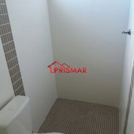Imagem Sobreposta triplex Nova em condominio Village encruzilhada