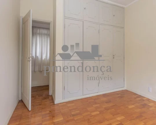Imagem Apartamento incrível à venda para reforma numa das melhores localizações de Higienópolis.