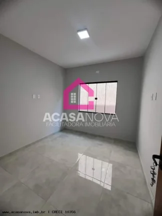 Imagem Casa para Venda em Maricá, Jardim Atlântico Leste (Itaipuaçu), 3 dormitórios, 1 suíte, 1 banheiro, 2 vagas