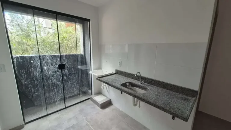 Imagem Studio My House com 1 Quarto, Cozinha e Sacada – Compacto e Funcional