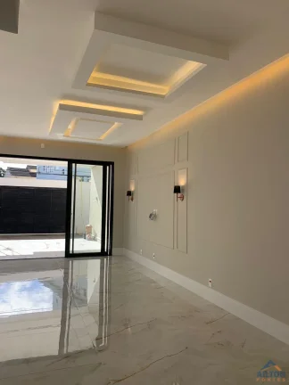 Imagem Casa Duplex Alto Padrão com 3 Suítes à Venda na Praia do Morro - Guarapari/ES