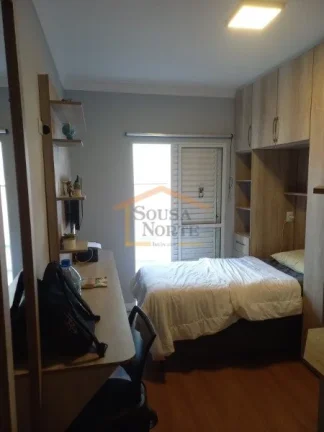 Imagem Casa em condomínio fechado, 3 dormitórios, sendo 3 suítes amplas, mobiliado, área de churrasco/s...