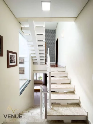 Imagem Casa à venda, 280 m² por R$ 1.989.000,00 - Parque Residencial Itapeti - Mogi das Cruzes/SP