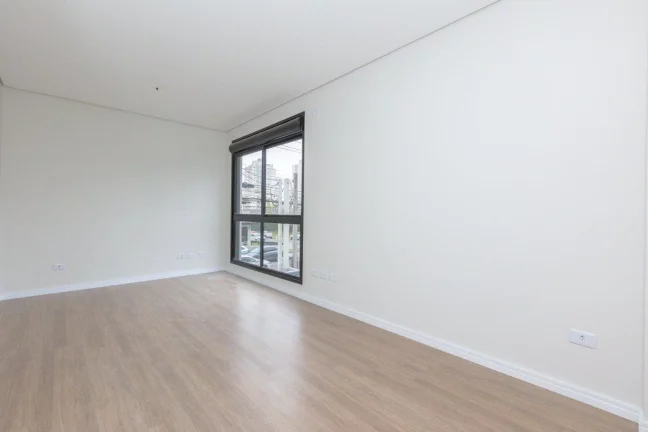 Imagem Sobrado 3 quartos em Condomínio no Campo Comprido.