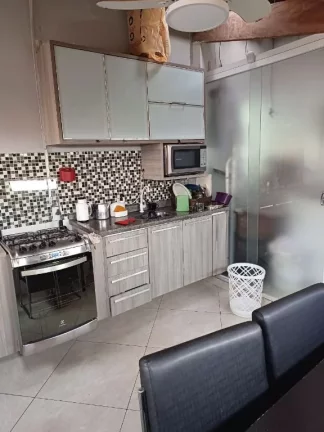 Imagem Sobrado com 4 dormitórios à venda, 250 m² por R$ 750.000,00 - Vila Amorim - Suzano/SP