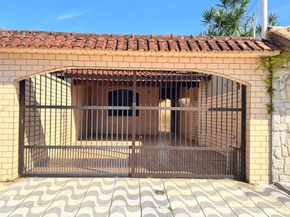 Imagem Casa para Venda em Praia Grande, Maracanã, 2 dormitórios, 1 suíte, 1 banheiro, 4 vagas