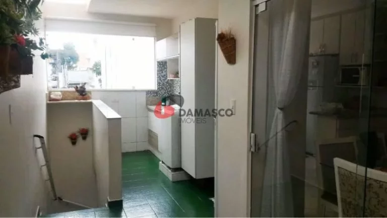 Imagem Sobrado à venda 3 Quartos, 1 Suite, 5 Vagas, 226M², Santa Maria, Santo André - SP