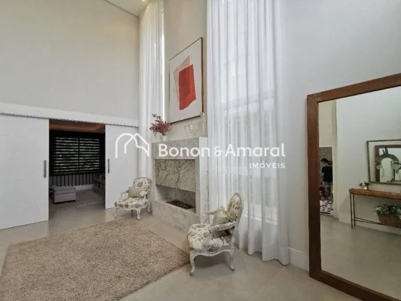 Imagem Magnífica casa mobiliada, Casa moderna, com sala de estar com pé direito duplo, lareira a gás em ...