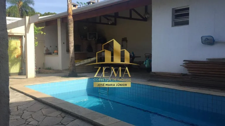 Imagem Casa térrea em 450m2, Constr. 205,75m2, Esquina, Corredor comercial