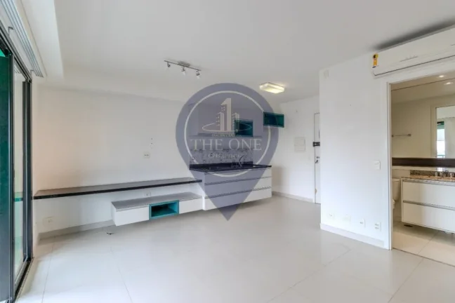 Imagem Studio à venda em Bela Vista, São Paulo-SP: 1 quarto, 2 salas, 1 banheiro, 1 vaga, 35m² - Aproveite esta oportunidade!