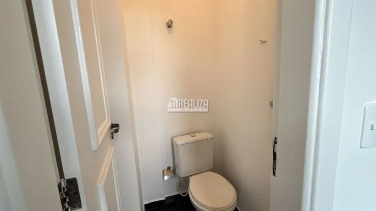Imagem Apartamento com 3 suítes e área de lazer no bairro Mercês em Uberaba