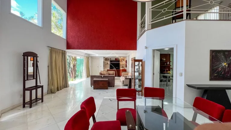 Imagem Casa de Alto Padrão à Venda em Fradinhos - Vitória/ES