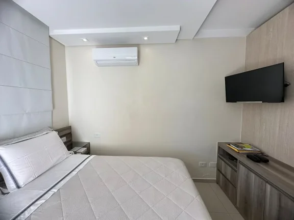 Imagem Sobrado Reformado e Decorado em Condomínio Exclusivo - Com mobília