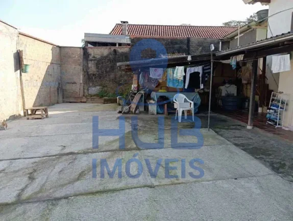 Imagem Casa mista com 4 dormitórios, em ótima localização no Bairro Agrícola em Blumenal/SC