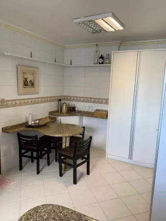 Imagem Apartamento Frente Mar com 3 suítes à venda em Balneário Camboriú