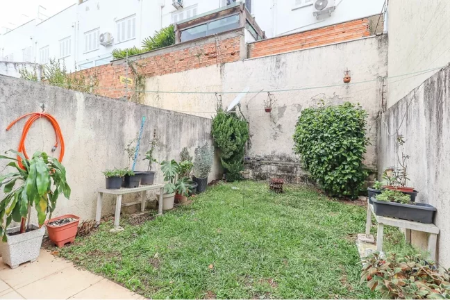 Imagem VNGGP 237 Casa 610101028-2 - Casa à venda no bairro Vila Nova - Porto Alegre/RS