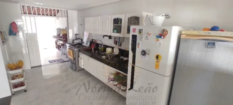 Imagem Casa Duplex em Aracaju á Venda no Bairro Farolândia. Próximo ao Hiper GBarbosa.