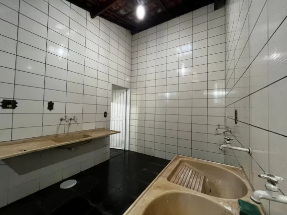 Imagem Casa tipo para venda em Prolongamento Jardim Doutor Antônio Petráglia com 3 quartos, sendo 1 suíte, 183m2