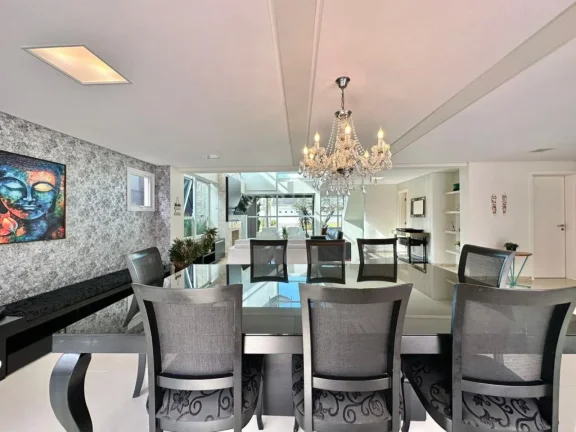 Imagem Casa em Condominio 5 Dormitórios - Bairro --