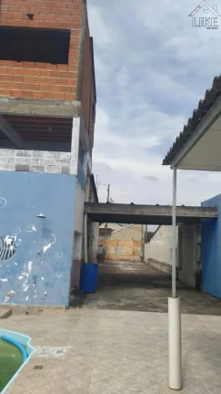 Imagem Casa com Piscina [Casa 2 quartos com suíte] [Zona Leste]