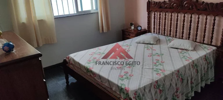 Imagem Casa com 3 dormitórios à venda, 90 m² por R$ 370.000,00 - Santa Rosa - Niterói/RJ