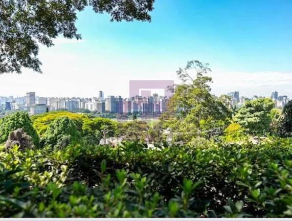 Imagem Casa Charmosa a venda em rua fechada com vista para o Joquei