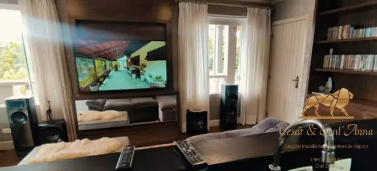 Imagem Linda e ampla casa a venda em Campos do Jordão-SP