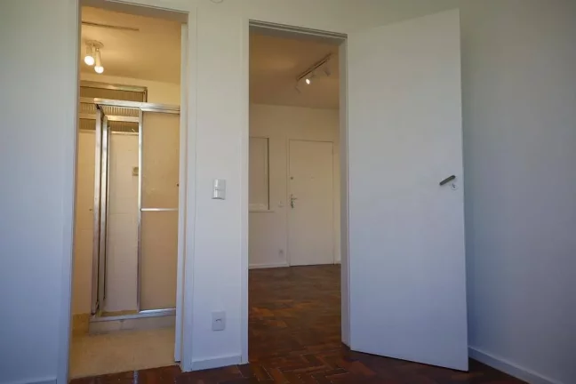 Imagem VENDO ÓTIMO APARTAMENTO 1 QUARTO 31M² NO CENTRO DO RIO DE JANEIRO - RJ
