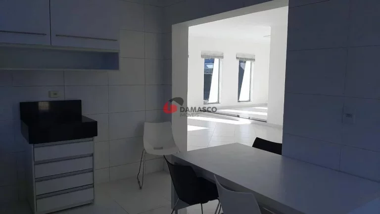 Imagem Casa à venda 3 Quartos, 1 Suite, 4 Vagas, 220M², Jardim São Caetano, São Caetano do Sul - SP