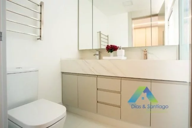 Imagem ALTO PADRÃO MOEMA 182 METROS, 3 SUÍTES, 4 VAGAS TODO MOBILIADO DESIGNER MODERNO !