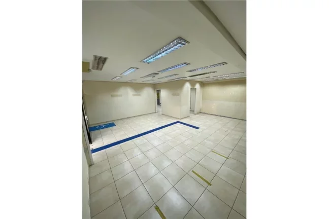 Imagem Salão comercial para locação no Butantã.