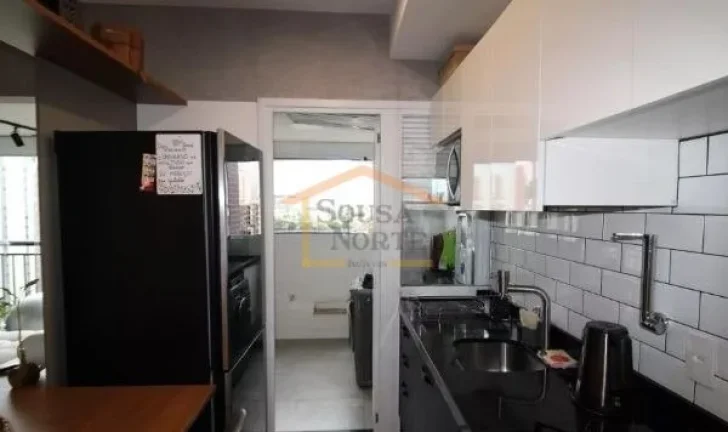 Imagem Apartamento com 42 m², composto por 1 dormitório, 1 banheiro, sala integrada com varanda e área d...