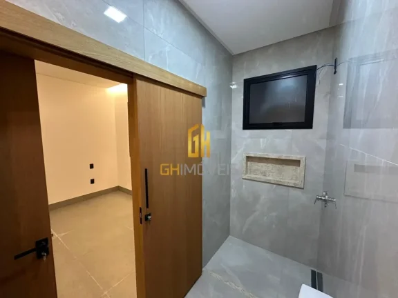 Imagem Casa 3 quartos no Setor Três Marias próximo ao Atacadão Costa, com 300m² de área total e 179m²...